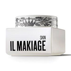 Power Renew Cream is a rich anti-aging moisturizer!